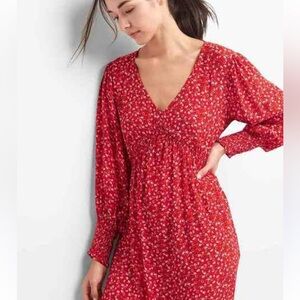 Gap printed v neck swing dress